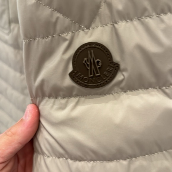 Monclair light jacket - Picture 2 of 7